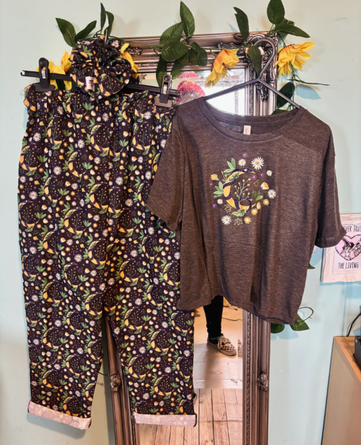 DISCOUNTED Three piece set Serpent Moon tapered leg trousers, cropped top and scrunchie