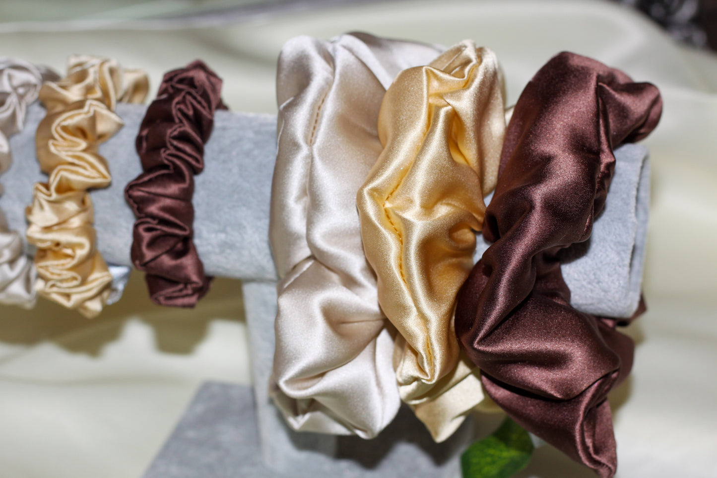 100% Pure Mulberry Silk scrunchies