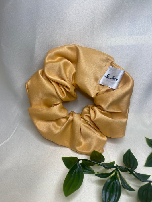 Honey Gold - premium duchess silk scrunchie