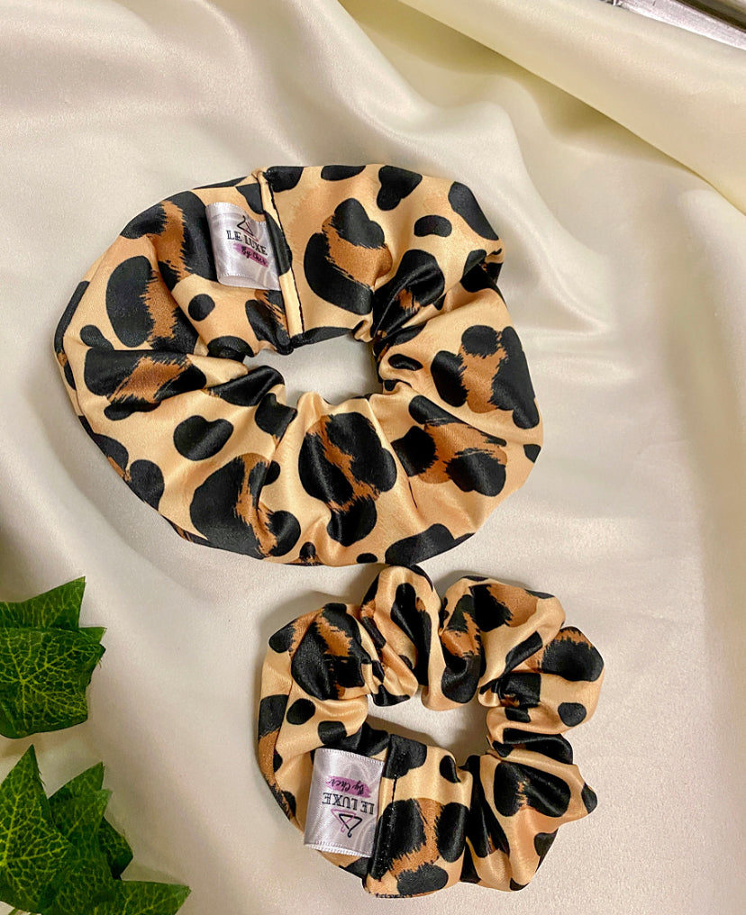 Leopard Print premium duchess silk scrunchie