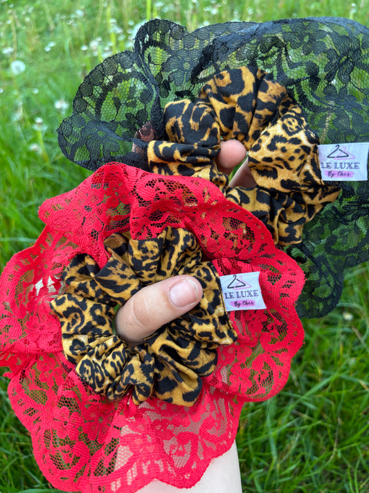 SAVE THE WASTE - Mystery frilly scrunchie