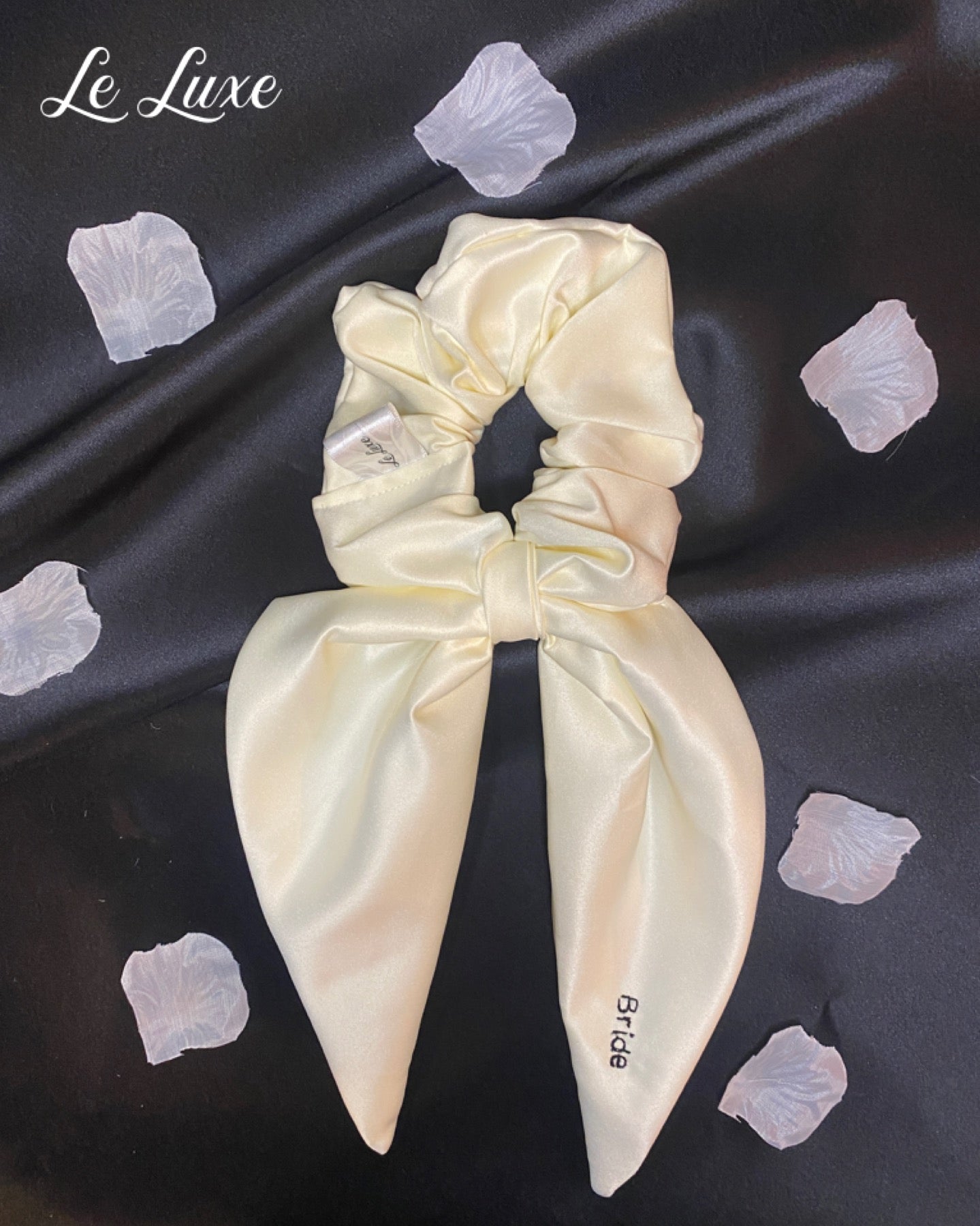 Bridal scarf scrunchie - Vanilla White premium luxury duchess silk